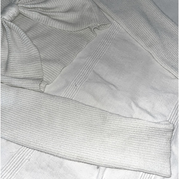 Beginning boutique - front tie long sleeve top - size xxs - Picture 2 of 5